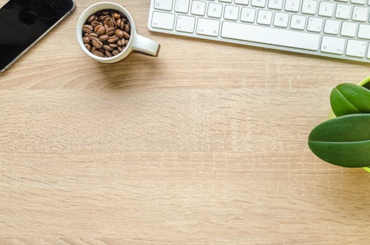 Title: Mobile vs. Desktop Casinos: Which Platform Tops the Game?